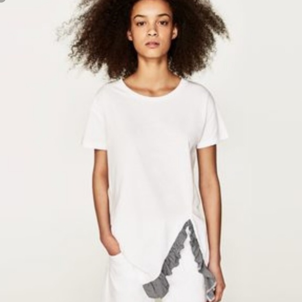 Zara White Tee With Gingham Ruffle